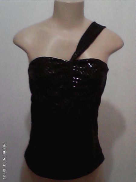 BLUSINHA DE UMA ALÇA
